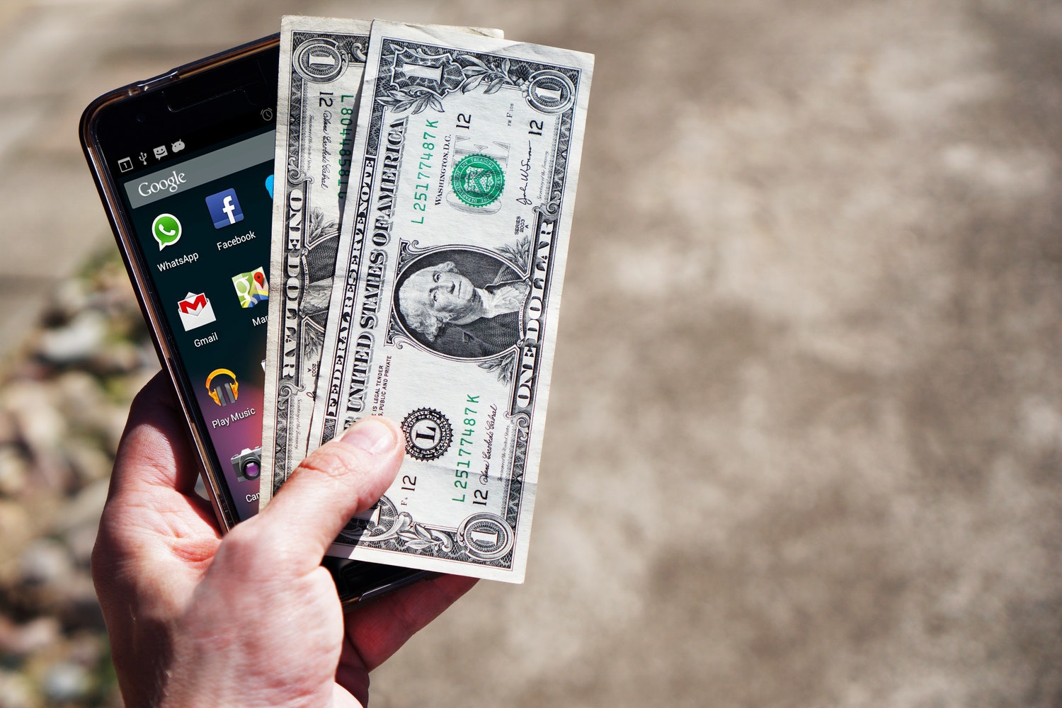 Shortfall of Cashless Policy 1 pexels pixabay 163069